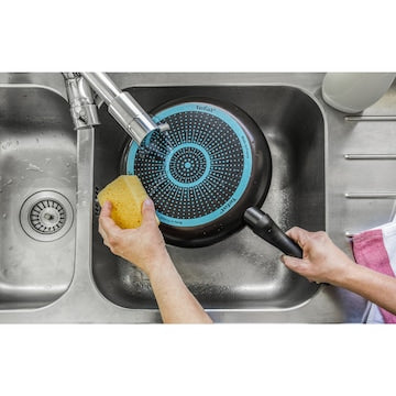 Tefal Cook Right Non-Stick Frypan 24cm each