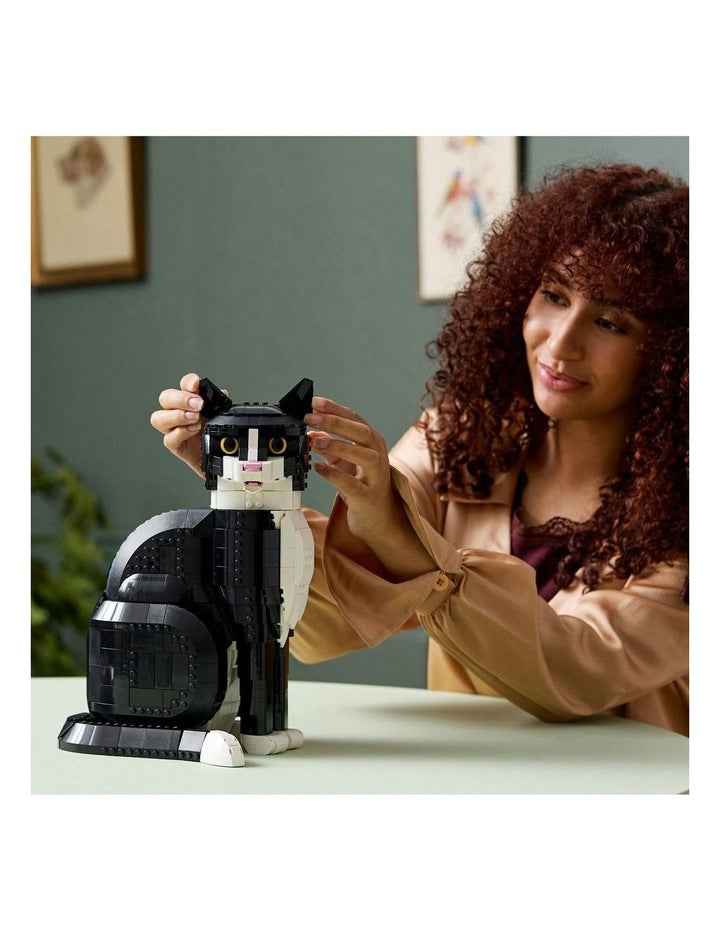 Ideas Tuxedo Cat 21349