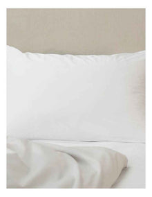 Simplex Dynatex Pillow Protector in White