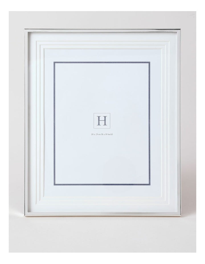 Triple Matte Look Frame 20x25 in Silver