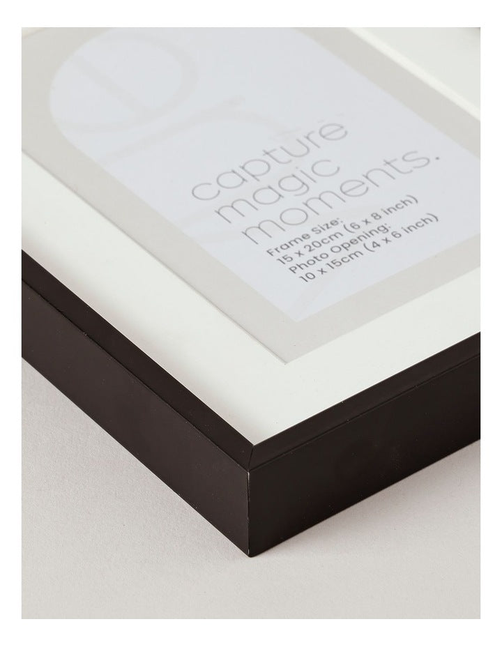 Aluminium Photo Frame 15x20cm Matted to 10x15cm in Black