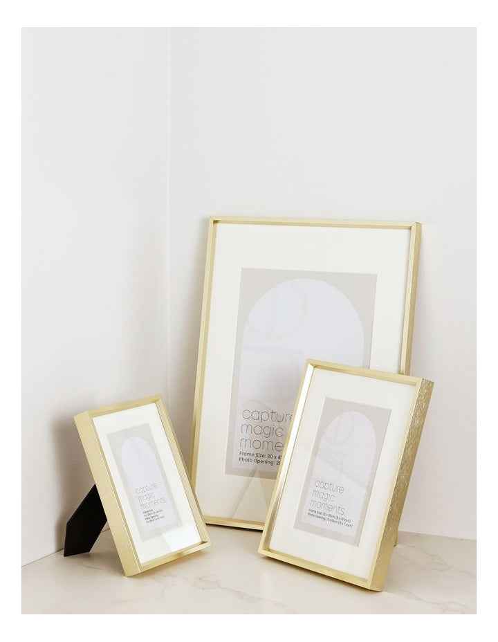 Aluminium Photo Frame 15x20cm Matted to 10x15cm in Gold