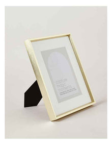 Aluminium Photo Frame 20x25cm Matted to 13x18cm in Gold
