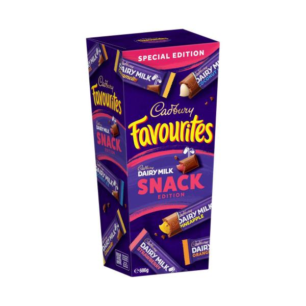 CADBURY FAVOURITES SNACK 686G