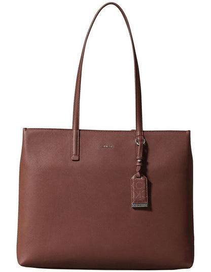 Must Medium Pu Tote in Brown