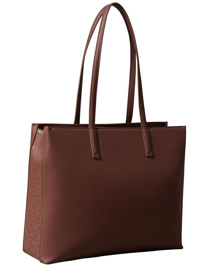 Must Medium Pu Tote in Brown
