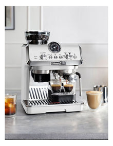 La Specialista Arte Evo with Cold Brew Coffee Machine in White EC9255WI