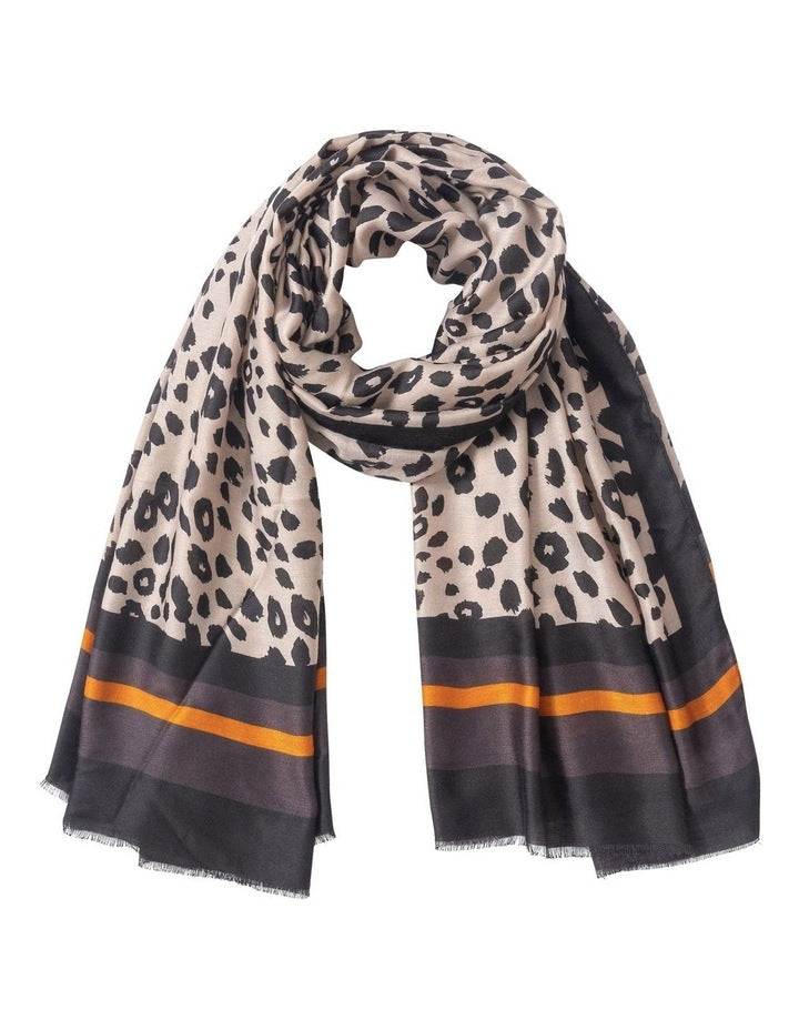 Animal Print Scarf in Black/White