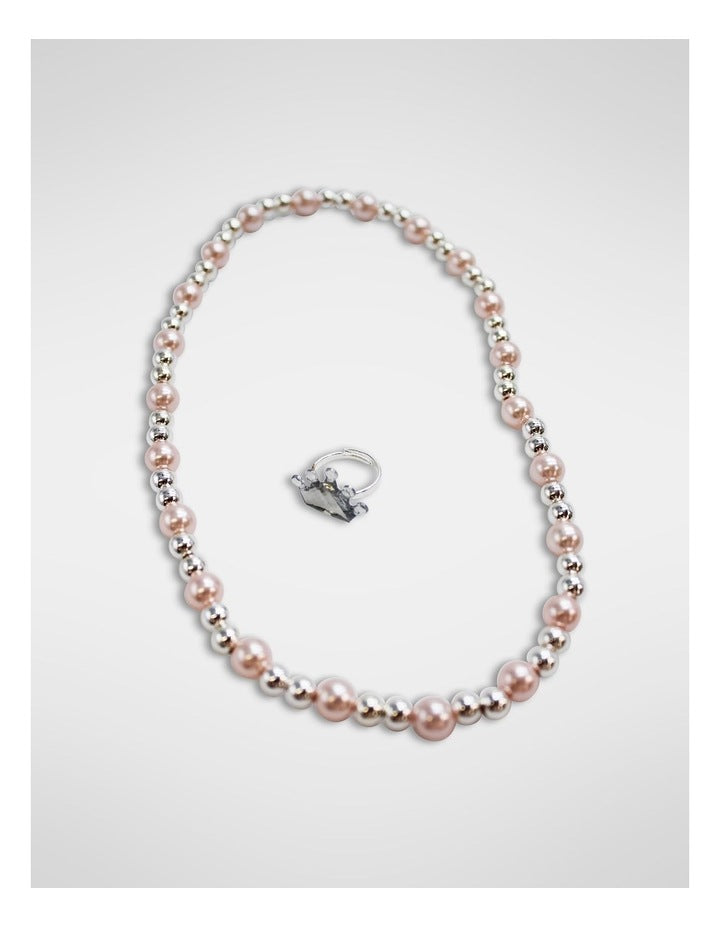 Hairclips And Necklace Set in Multi