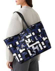 Southwell Gardens Abstract Geo Tote Bag in Blue