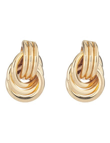 Metal Circle Links Earring in Gold