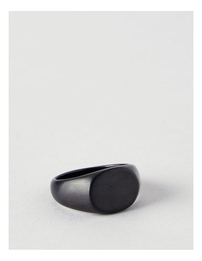 Signet L Ring in Black