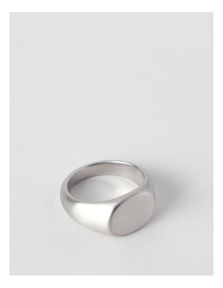 Signet  L Ring in Silver
