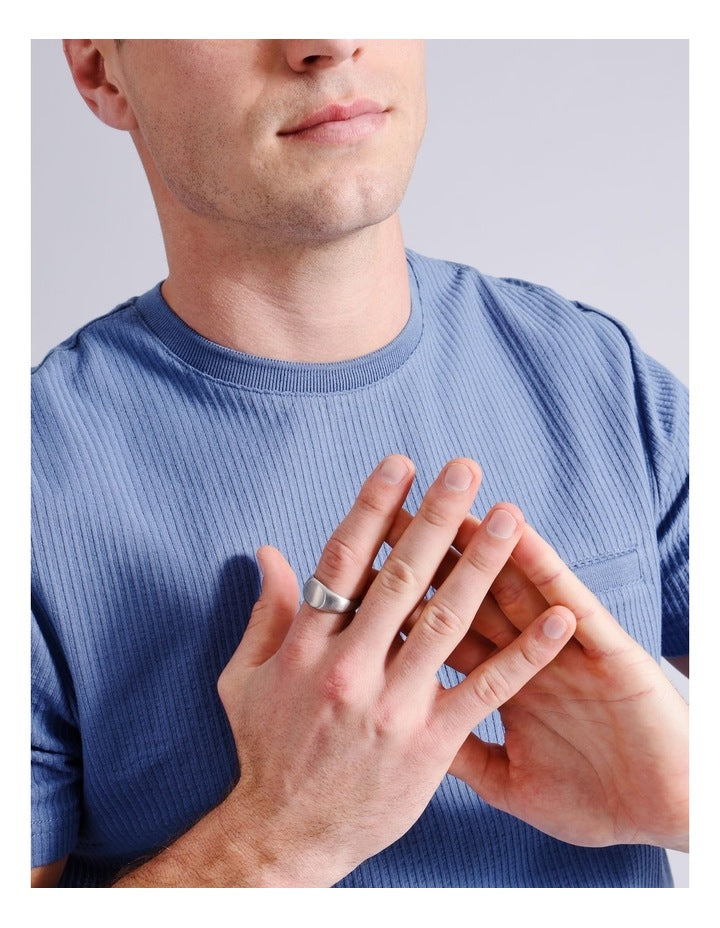 Signet  L Ring in Silver