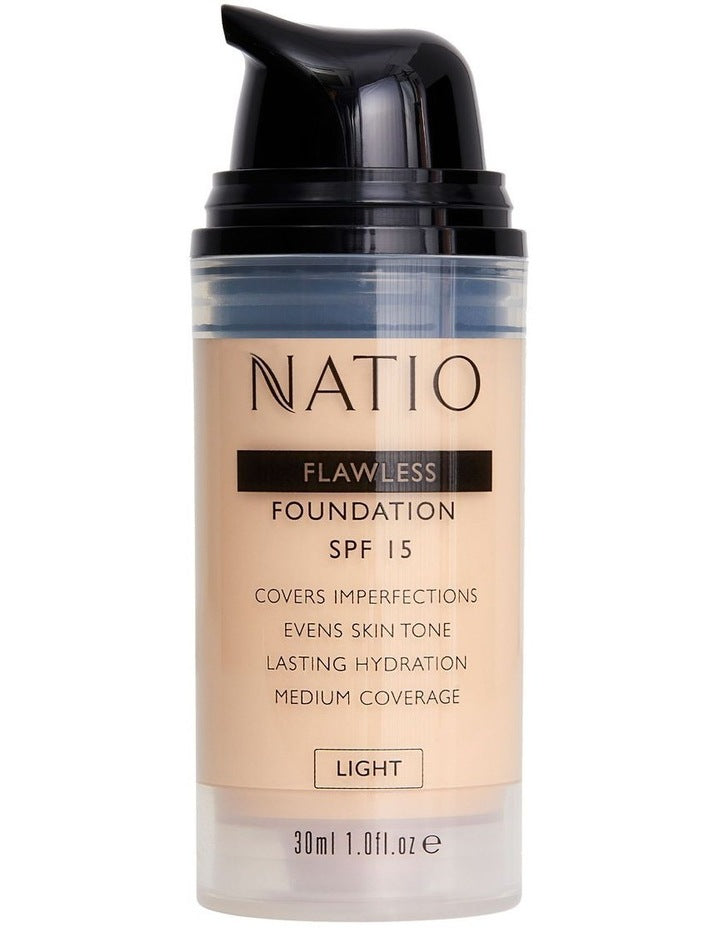 Flawless Foundation SPF 15 Light