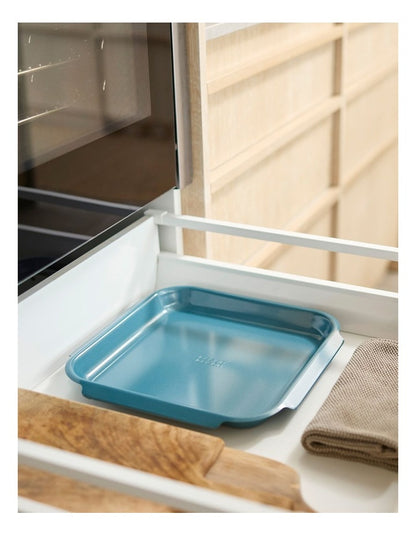 Nest Bake Baking Tray Medium in Blue