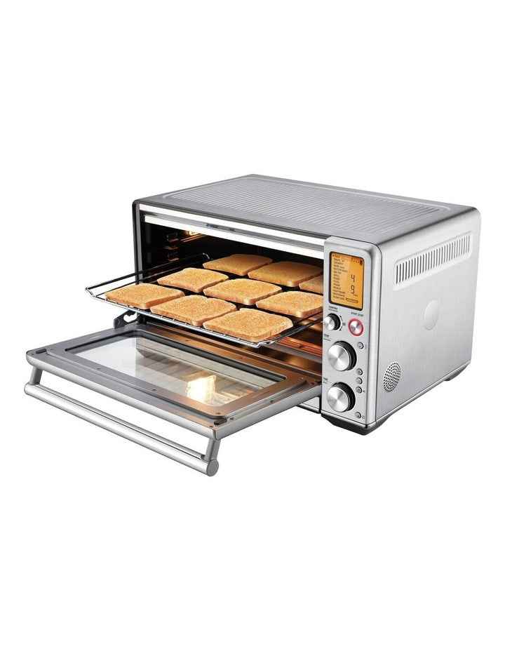 the Smart Oven Air Fryer XL BOV905BSS4IAN1