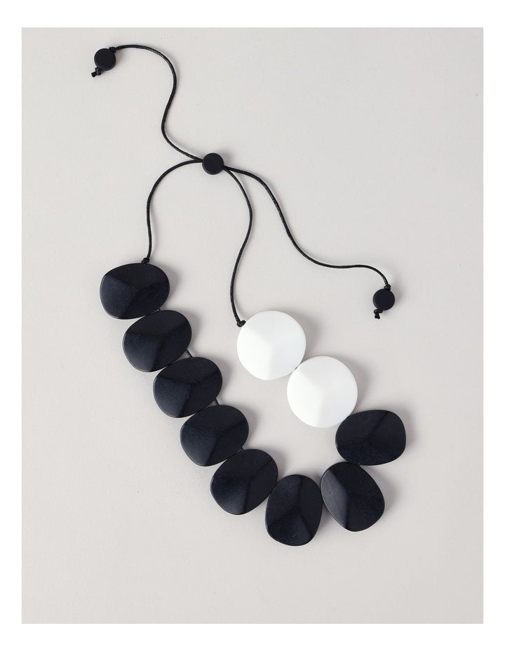 Wood Statement Black Necklace in Black