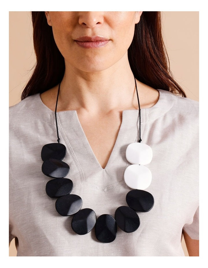 Wood Statement Black Necklace in Black