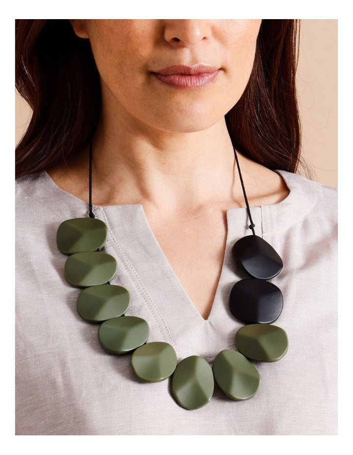 Wood Statement Necklace in Green