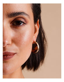 Moon Shape Tort Earring in Brown