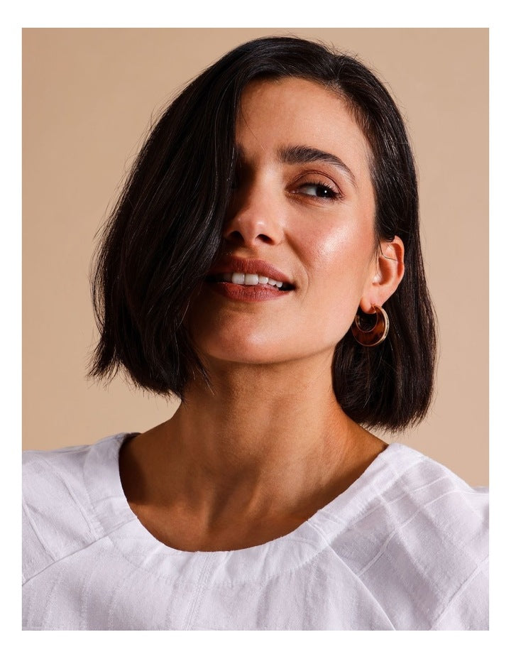 Moon Shape Tort Earring in Brown