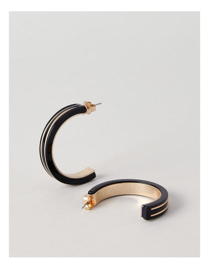 Half Hoop With Metal Earring in Black