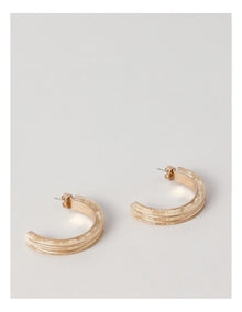Half Hoop With Metal Earring in Natural