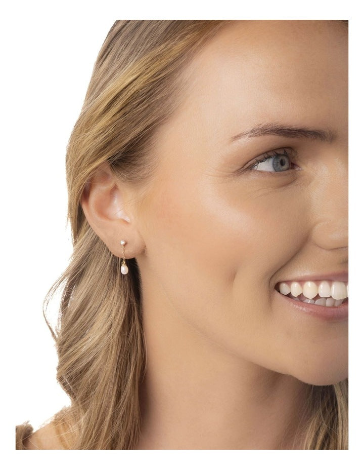 Dainty Pearl Drops in White