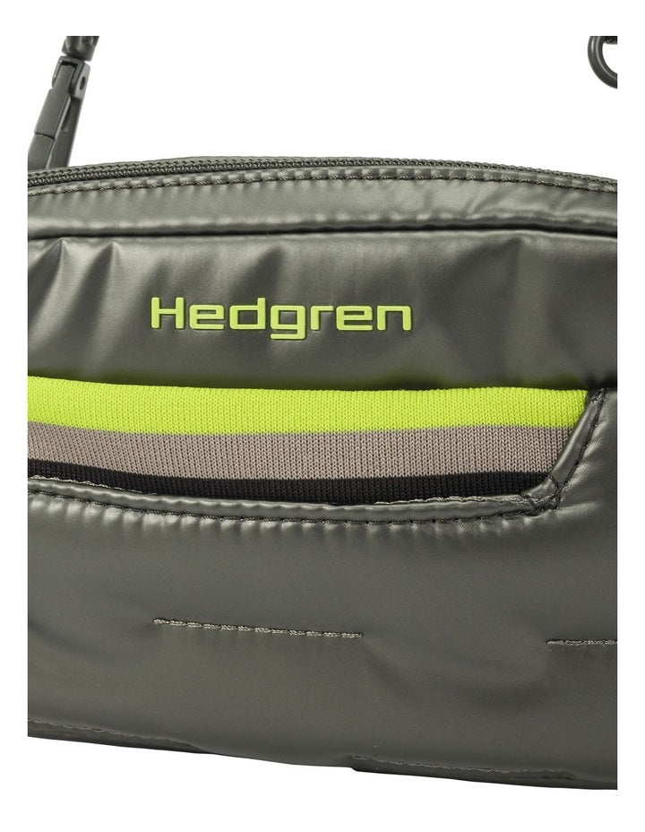 Snug 2 In 1 Crossbody Bag in Grey