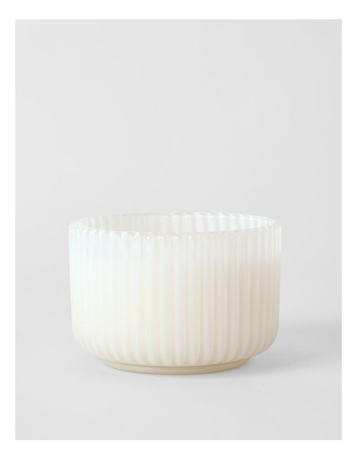 Floraverde Large Candle 400g in Spring Blossom