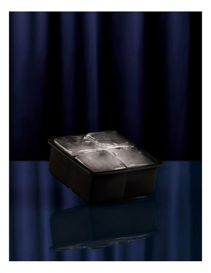 Cocktail & Co Ice Cube Tray With Lid Makes 4