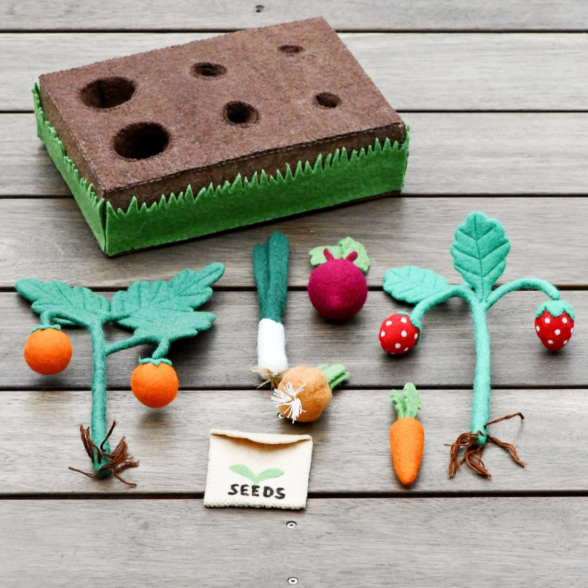 Tara Treasures Felt Garden Planter Box With Spout and Vegetables Pretend and Imaginative Play Farm Toys 3yrs+