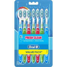 Oral-B Fresh Clean Soft Toothbrush 7 pack
