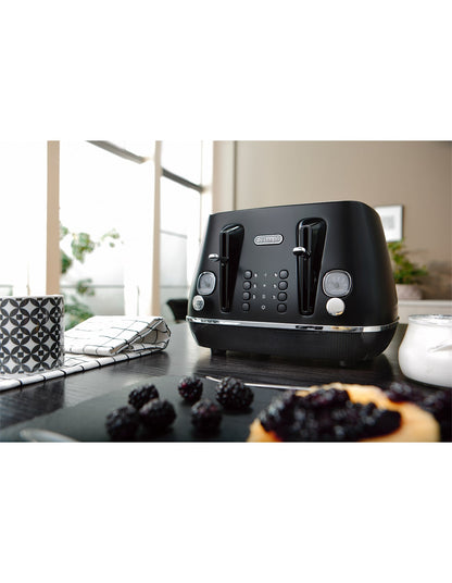 CTIN4003BK Distinta Moments 4 Slice Toaster