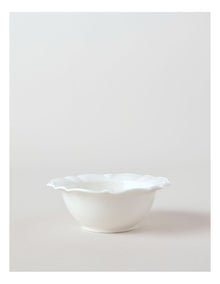 Bella Scalloped Soup Bowl in White