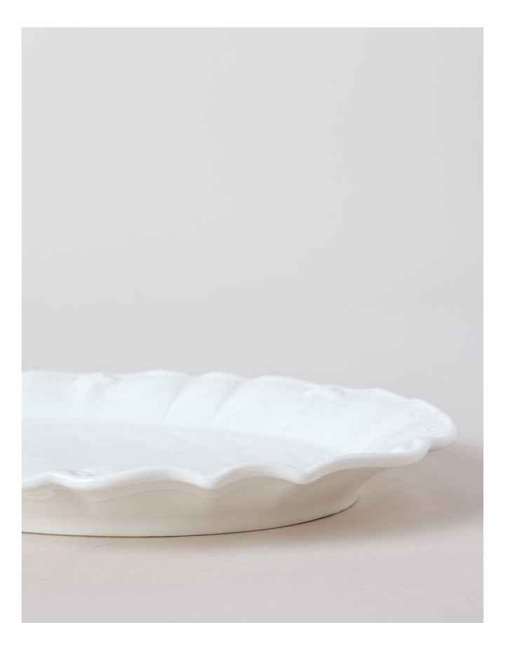Bella Scalloped Oval Plate Small in White