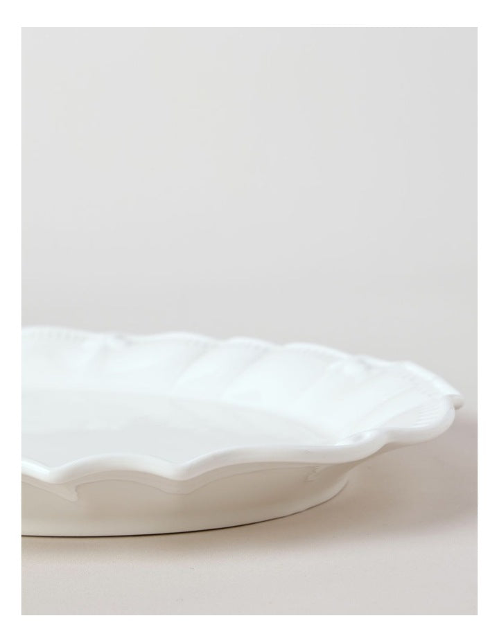 Bella Scalloped Oval Platter Large in White