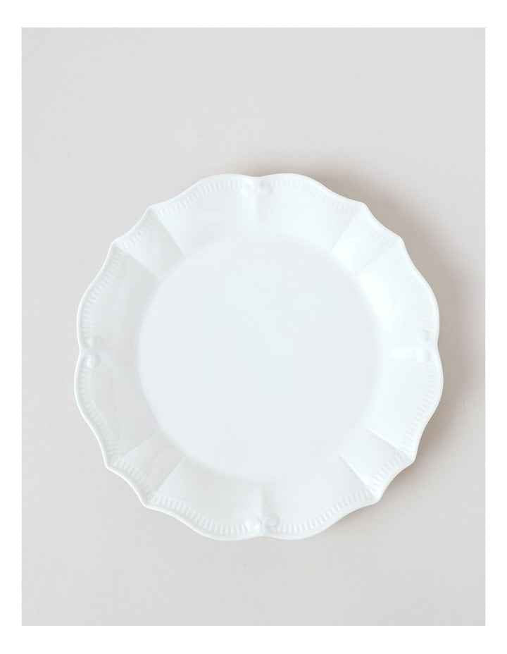 Bella Scalloped Round Platter 30cm in White
