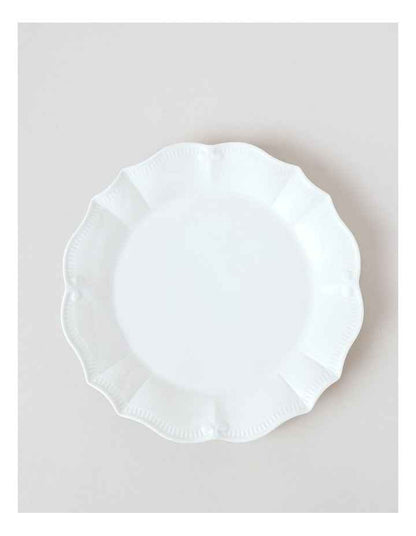Bella Scalloped Round Platter 30cm in White