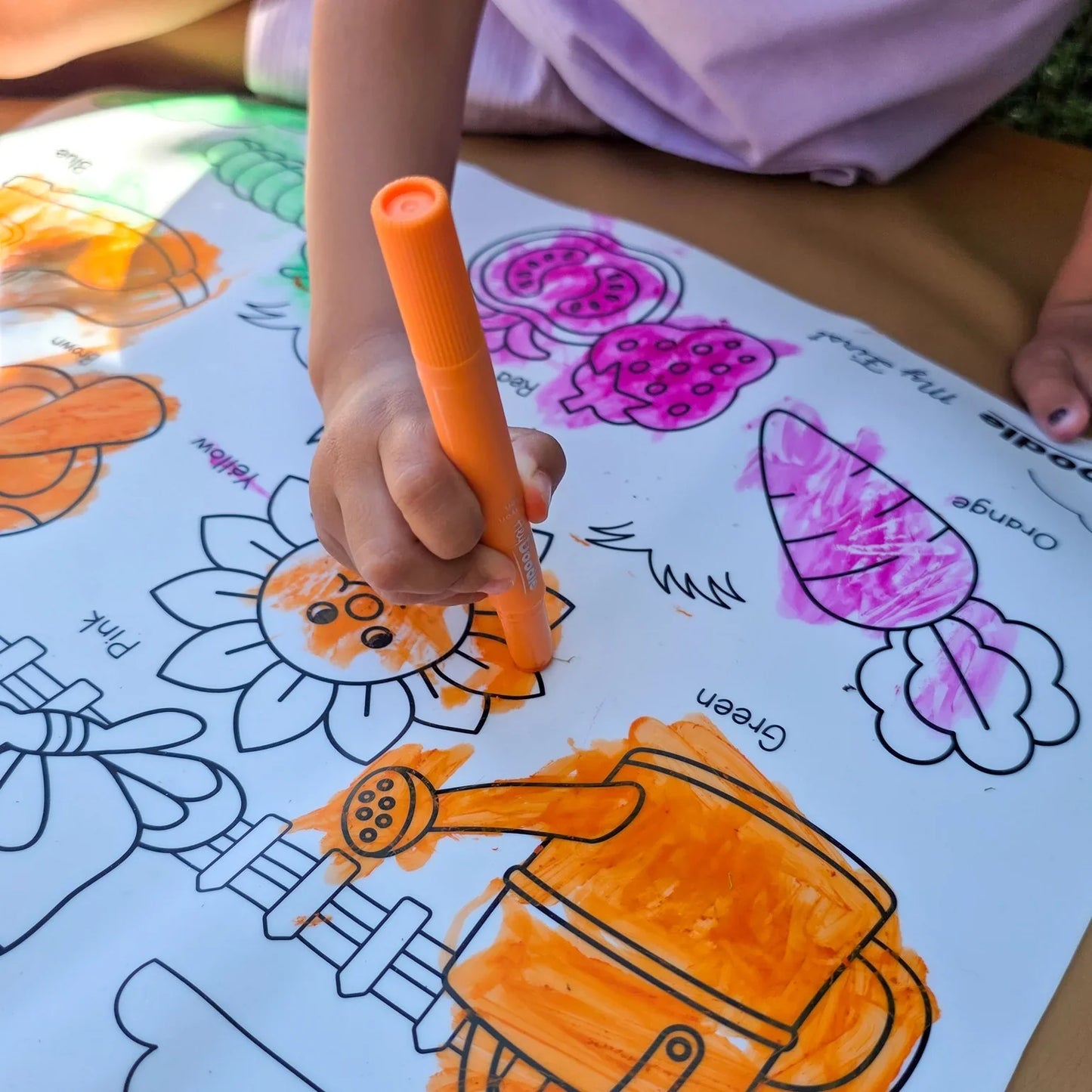 Hey Doodle My First Colours Colouring & Doodle Mat Travel Toys Art and Craft for Kids 3yrs+