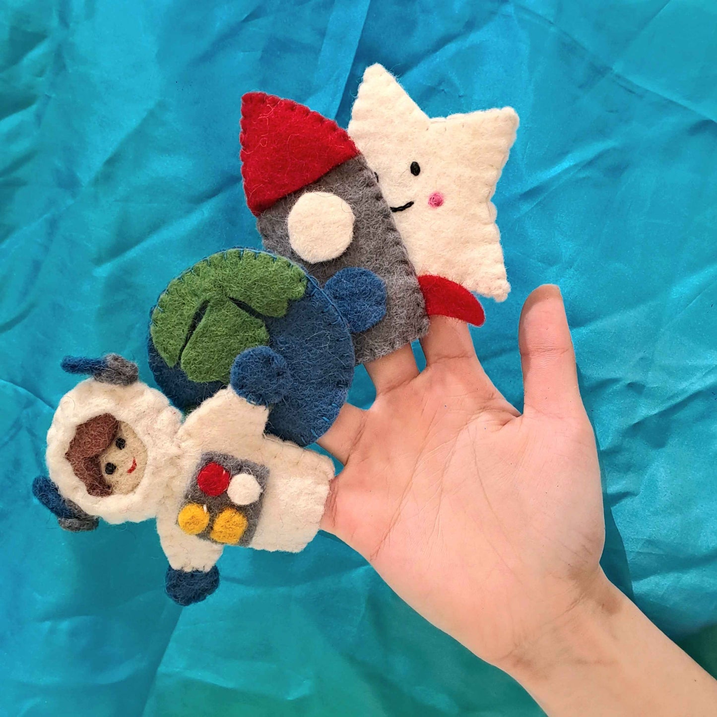 Pashom Felt Space Finger Puppet Set of 4 Pretend & Imaginative Play Toys 3yrs+