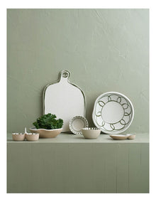 Mediterranean Story Cheeseboard in Olive Handbrush