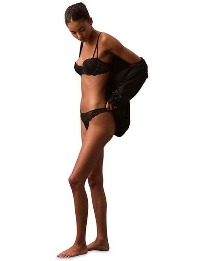 Sensual Stretch Lace Thong in Black