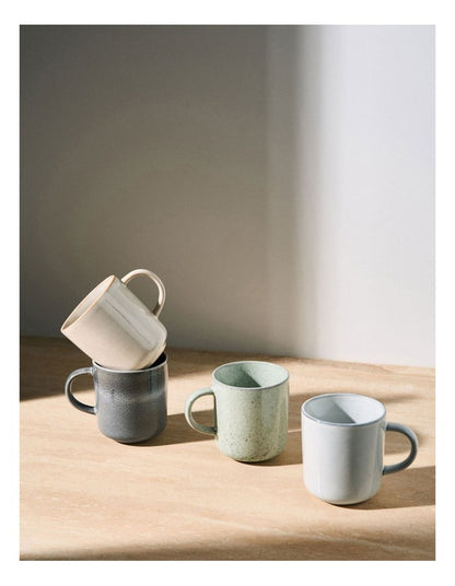 Bobbie Mug in White