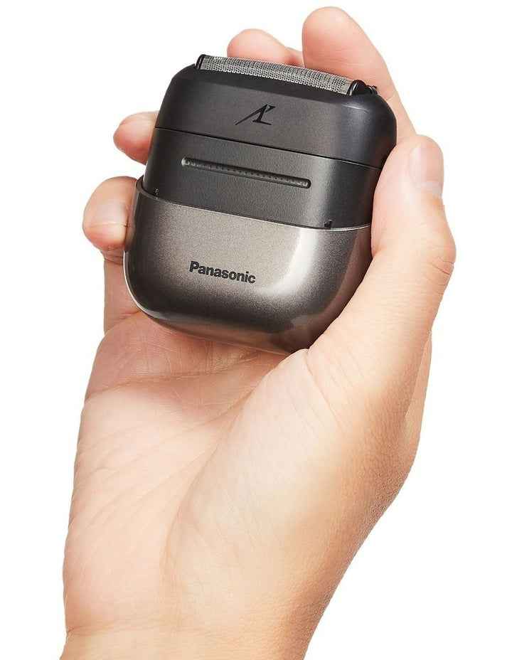 Mini But Mighty 3 Blade Compact Shaver ES-CM3A-K541