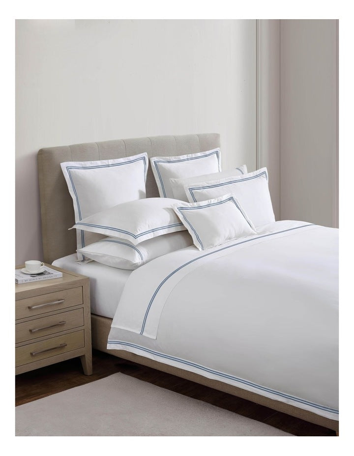 Santiago Merrow Stitch Quilt Cover Set in White