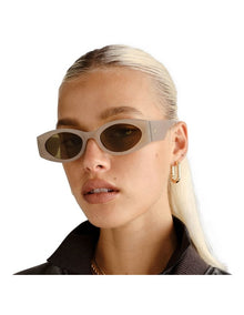 Mermaiden Sunglasses in Oatmeal