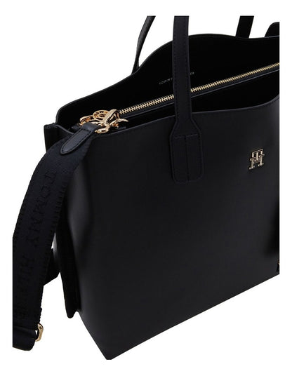 Distinct Satchel in Black