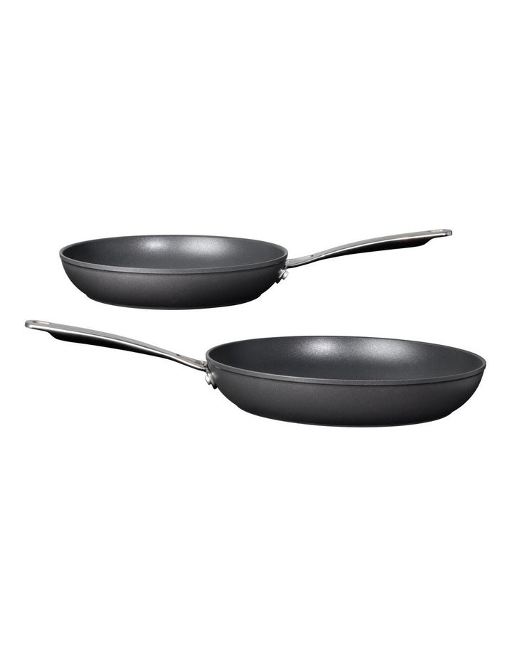 ARCTEC 28cm & 24cm Fry Pack and 2 Pot Protectors  Black